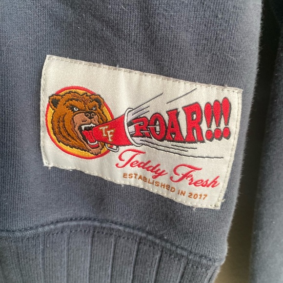 Teddy Fresh University Dark Blue Sweatershirt Size Small - Picture 2 of 7